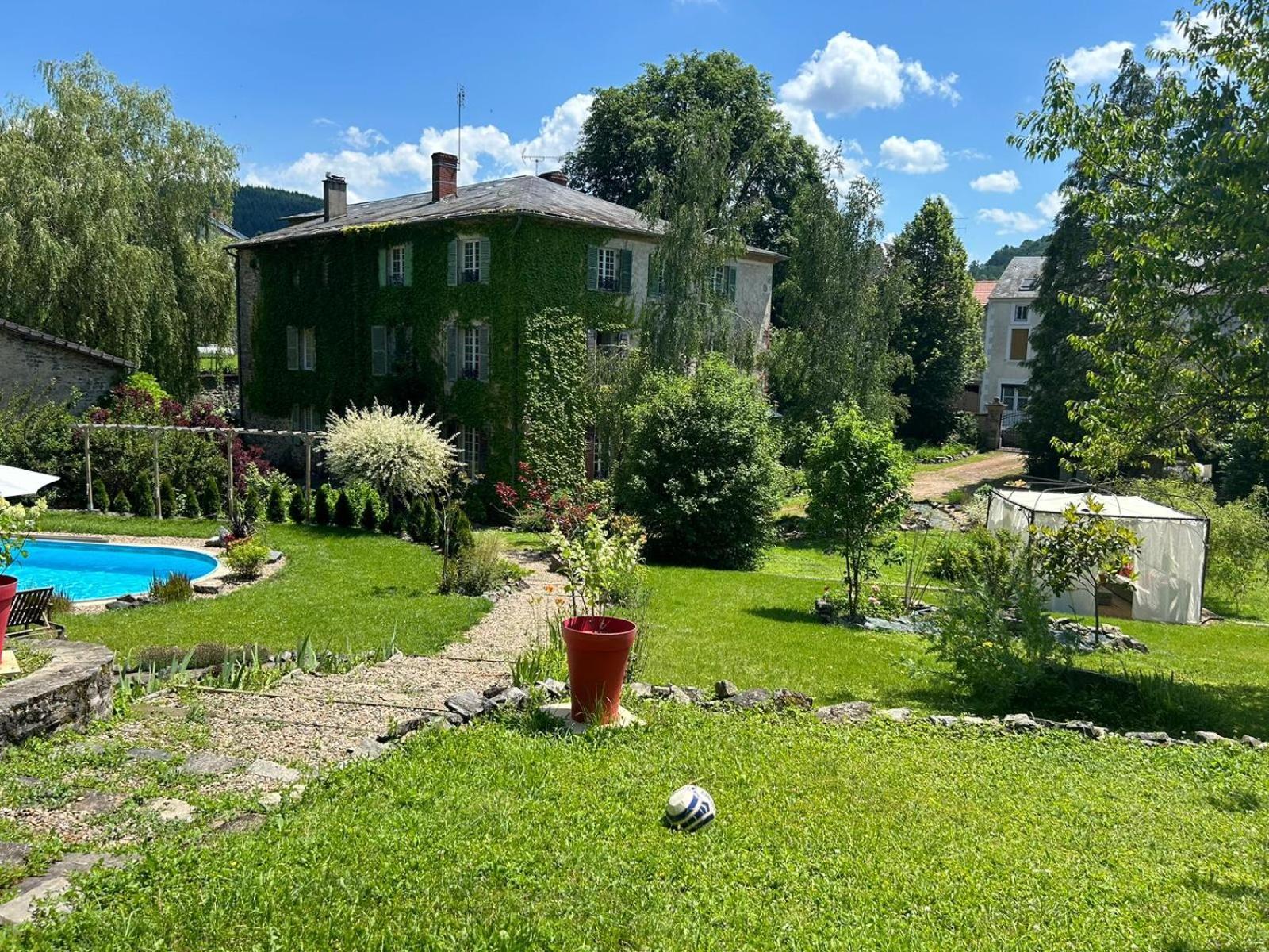 Couette-café Le Clos Bourbon *